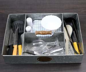 Elegante herramienta galvanizada cuadrada hecha a mano Caddy 4 compartimentos perfecto para utensilios de cocina para el hogar vajilla almacenamiento mejor herramienta - Product Image 4