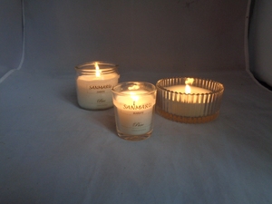 Bougie parfumée en cire de soja Caro, gris clair, décoration d'intérieur, en provenance du Vietnam - Product Image 2