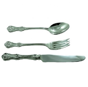 Juego de Cubiertos de acero inoxidable con logotipo personalizado de venta directa de fábrica, nuevo diseño de mango, hotel de lujo, boda, Venta caliente, MOQ bajo sostenible - Product Image 6
