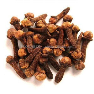 น้ำมันหอมระเหยใบกานพลูธรรมชาติ (Syzygium aromaticum) ผู้ผลิตและส่งออกจำนวนมาก - Product Image 4