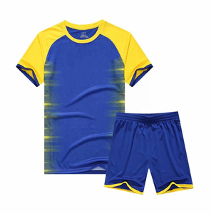 Latest Top Quality Sublimation Soccer Jersey Best Quality Cheap Soccer Uniforms Unique Soccer Jersey Shirt and Shorts For Men - Product Image 3