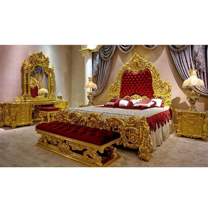 Ensemble de chambre à coucher de style impérial en teck sculpté, moderne, plaqué or, durable, taille personnalisée, ensemble de chambre à coucher coûteux - Product Image 1