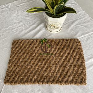 Tapis de porte en fibre de coco fait main en gros du Vietnam tapis de jardin décoratif pour la maison naturelle - Product Image 2