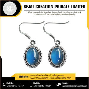 Boucles d'oreilles en argent 925 à la mode les plus vendues en gros Plaqué or 24 carats Boucles d'oreilles en or de Dubaï en gros Bijoux pour femmes DU VENDEUR ET FOURNISSEUR INDIEN - Product Image 3