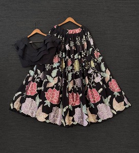 ชุดปาร์ตี้ Lahenga Choli Surat,ชุดปาร์ตี้เจ้าสาวชุด Georgette Anarkali ดีไซน์ล่าสุดจาก Chaniya Choli Lehenga พร้อมเสื้อเบลาส์สไตล์อินเดีย - Product Image 2