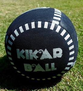 ลูก Rebounder การฝึกออกกำลังกายที่ออกแบบมาเป็นพิเศษและการจับรักบี้หรือการฝึกซ้อมเตะสำหรับการสร้างรูปร่างสีดำขนาด5ลูก30 - Product Image 4