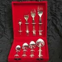 Top quality Stainless Steel Flatware Silverware Set with Pearled Edge at lowest price - Product Image 3