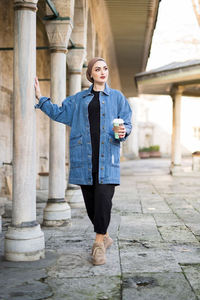 Nouvelle saison Veste en jean pour femmes Vêtements islamiques Abaya Kaftan Mode islamique musulmane Qualité turque - Product Image 2