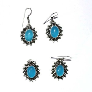 พลอยสีฟ้านิลรอบต่างหู - Product Image 1