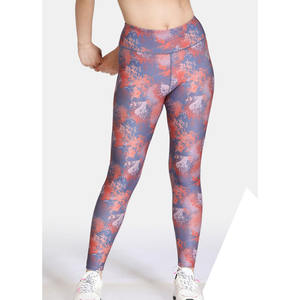 ¡Novedad de 2023! Mallas deportivas de cintura alta para mujer, pantalones de Yoga en forma de V, Material suave transpirable, estilo deportivo para uso en el gimnasio - Product Image 1