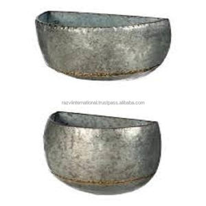 Jardinières intérieures galvanisées dorées suspendues Pots de fleurs et jardinières élégants pour la décoration intérieure - Product Image 1