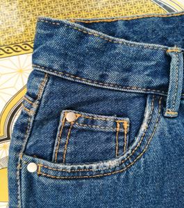 Shorts en jean décontractés en coton pour femmes, boutonnés, sexy, de marque haut de gamme, lot de stock du Bangladesh - Product Image 4