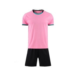100% Polyester col rond couleur rose vêtements de sport dernière conception logo personnalisé manches courtes adultes portent des uniformes de maillot de football - Product Image 1