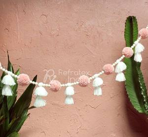 พวงมาลัยดีไซเนอร์คลาสสิก - Product Image 1