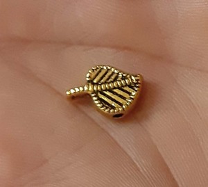 Conectores de joyería con forma de hoja chapada en oro de latón de alta calidad para fabricación de joyas, proveedores mayoristas - Product Image 3