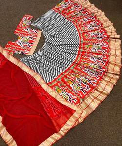 Collection de festivals indiens de créateurs au look riche Filet de broderie Travail de la pierre de soie avec lehenga choli avec dupatta Vêtement au meilleur prix pour femmes - Product Image 6