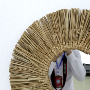 Round Traditional Design Seagrass Wall <b>Mirror</b> Hand Woven Straw Decorative <b>Mirror</b> From Vietnam - Product Image 2