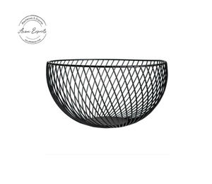 Bol à fruits élégant en treillis métallique Un design élégant et moderne pour servir des fruits ou un affichage décoratif à la maison ajoute une touche chic - Product Image 2