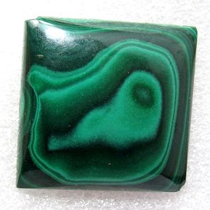 หินอัญมณีทรงสี่เหลี่ยมมาลาไคต์ธรรมชาติสำหรับทำเครื่องประดับอัญมณีทรงหลวม - Product Image 2