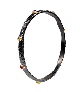 Anillo de plata esterlina 925 chapado en oro oxidado de rubí diamante martillo textura mayorista mujer hecho a mano pulsera de moda - Product Image 4