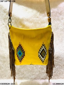 Dari Accessoire de sac de soirée en laine de coton élégant et élégant pour les événements formels - Product Image 5