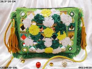 Bolsos de Hombro de Yute con Cuentas Estilo Boho Banjara de Diseño |   Bolso de Mano Hecho a Mano para Uso Diario, Formal y de Noche para Mujer - Product Image 4