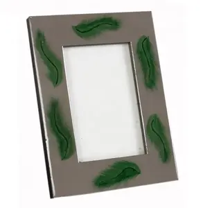 绿叶设计师木制相框，灰色的木制相框