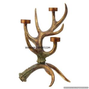 Ensemble de 2 bougeoirs de différentes tailles couleur or Design fantaisie Service de luxe en métal de meilleure qualité pour article léger Fantaisie - Product Image 3