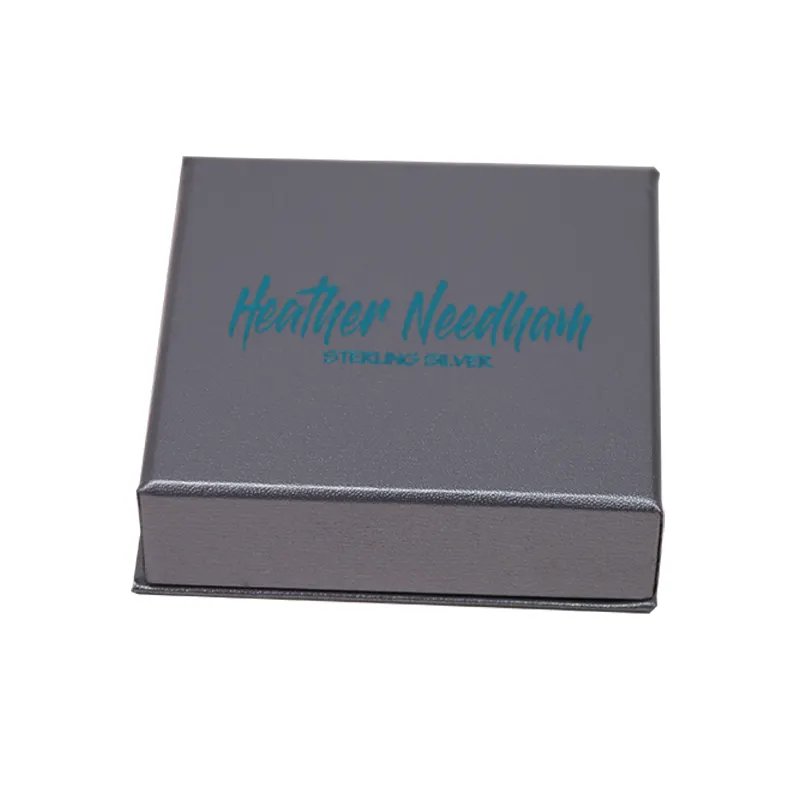 Convenient high-end gray small jewelry box suitable for travel and does not take up much space