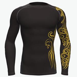 Meilleure qualité en gros MMA Rashguard manches longues Jiu Jitsu Fitness maillots de bain avec logo personnalisé imprimé 'Rush Guard' - Product Image 1