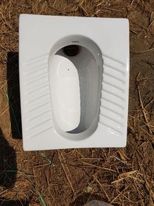 זול מחיר וטוב באיכות כריעה אסלת קרמיקה מחבת מקלחת אסלה עם מלכודת, קרמיקה כלים סניטריים גוץ מחבת מושבי אסלה - Product Image 5