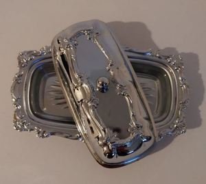 ภาชนะใส่เนยสแตนเลสสตีลแบบคลาสสิกเหมาะสำหรับวางบนโต๊ะในบ้านและในครัวจานและจานเนยเครื่องเงินโลหะ - Product Image 6