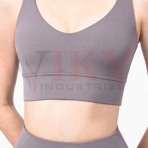 Ropa de mujer Top corto con logotipo personalizado Ropa de gimnasio Ropa de mujer Top corto con estampado personalizado Top corto Mujer Sin mangas Color sólido - Product Image 6
