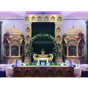 Decoraciones Elegantes para Bodas Indias con Temática de Templo Hindú Tradicional, Diseño de Decoración de Fabricación Elegante para Escenarios de Boda en EE. UU. - Product Image 1