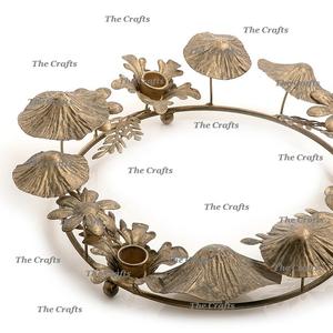 Bougeoir de conception attrayante bougeoir fait à la main en métal couleur or pour la décoration de la maison et de mariage - Product Image 2