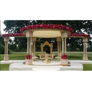 Mandap inspirador de boda de la Reina para eventos del sur de la India, jardín al aire libre, tema Floral, decoraciones de boda exquisitas Trivedi - Product Image 1