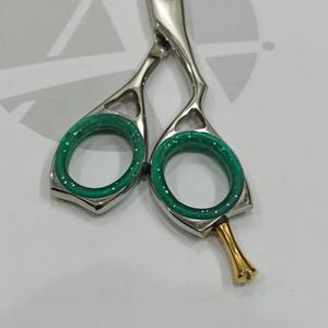 กรรไกรตัดเคราและหนวดทำจากสแตนเลสกรรไกรเสริมสวยแบบมืออาชีพผลิตในปากีสถาน - Product Image 3