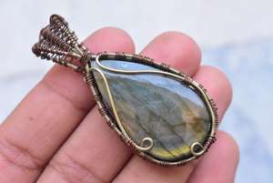 Colgante de cobre de labradorita Natural, colgante de Gema envuelta en alambre de diseñador de cobre, colgantes de labradorita para collares - Product Image 2