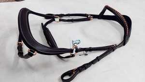 Bridon de créateur équestre confortable en cuir noir et marron, style islandais, avec cristaux marrons, pour l'équitation internationale - Product Image 5