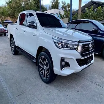 2018 2019 2020 2021 veículos de Carros Usados RHD 2.4L 5 lugares uma picape Hilux diesel Diesel