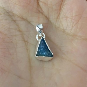 Lindo colgante de plata de ley 925, joyería ligera en bruto para collares, accesorio de plata de ley 925 - Product Image 4