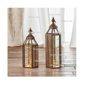 Juego de faroles decorativos de metal y vidrio de tres faroles colgantes de diferentes tamaños para uso en hoteles y restaurantes - Product Image 4