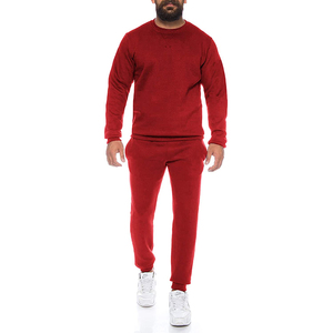 Conçu sur mesure Survêtement d'entraînement de jogging à manches longues en polyester de haute qualité avec chemise pantalon de survêtement pour les entraînements d'hiver pour hommes - Product Image 1