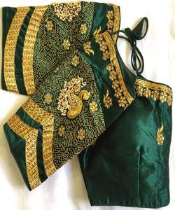 Adorable Tops for Women 2021 Off Shoulder Ladies Crop Top Shirt Clothing Casual Summer Chiffon Blouse Customize Tassel OEM Sea Apparel - Product Image 3