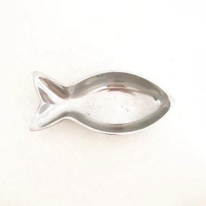 Cenicero de Metal hecho a mano con forma de pez personalizado, nuevo estilo, hogar y sala de estar, artículos de mesa, cigarros portátiles para fumar, ataúd para cenizas - Product Image 2