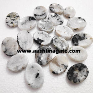 Pierre de lune arc-en-ciel cristal pierre de pouce fait à la main pierre précieuse naturelle artisanat Feng Shui pierres d'inquiétude avec Style mascotte - Product Image 2