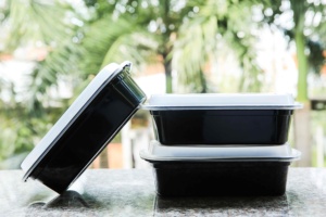 Premier fournisseur au Vietnam Fabricant de plastique Boîte d'emballage alimentaire en plastique résistant à la chaleur pour micro-ondes - Product Image 6