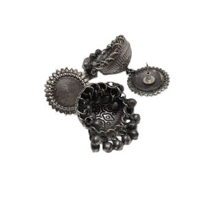 Pendientes de aro estilo indio para mujer y niña, aretes ghungro jhumka de latón y plata, al por mayor - Product Image 3