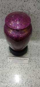 Urna de cremación de aluminio púrpura y negro de alta calidad Brassworld Suministros funerarios premium de la India - Product Image 6