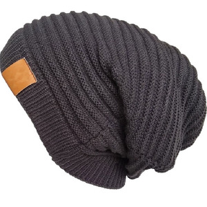 Gorros de Punto para Hombre y Mujer, Forro Suave de Invierno, Gorro Largo y Holgado, Estilo Oversize, de Inspire Apparel - Product Image 3
